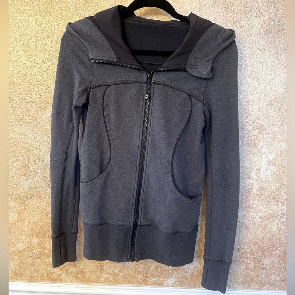 LULULEMON Grey & Black Scuba Zip Up Hoodie Sz 4